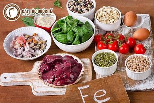 Chế độ ăn khoa học giúp cải thiện tình hình tóc rụng nhiều 