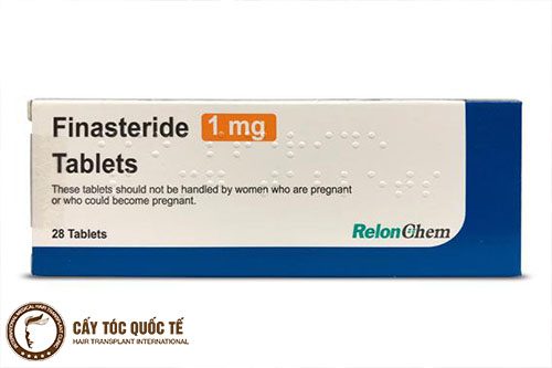 Finasteride làm chậm quá trình rụng tóc, kích thích mọc tóc. ngăn chặn hói đầu di truyền 